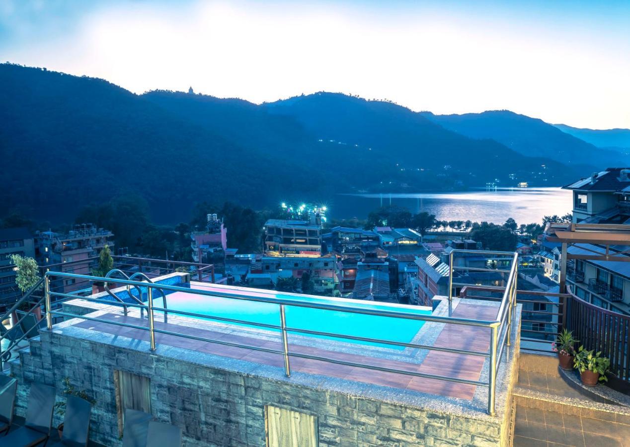 Hotel Shaara ポカラ エクステリア 写真