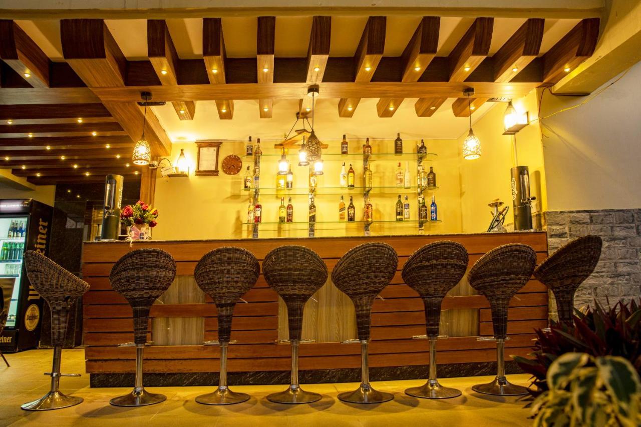 Hotel Shaara ポカラ エクステリア 写真