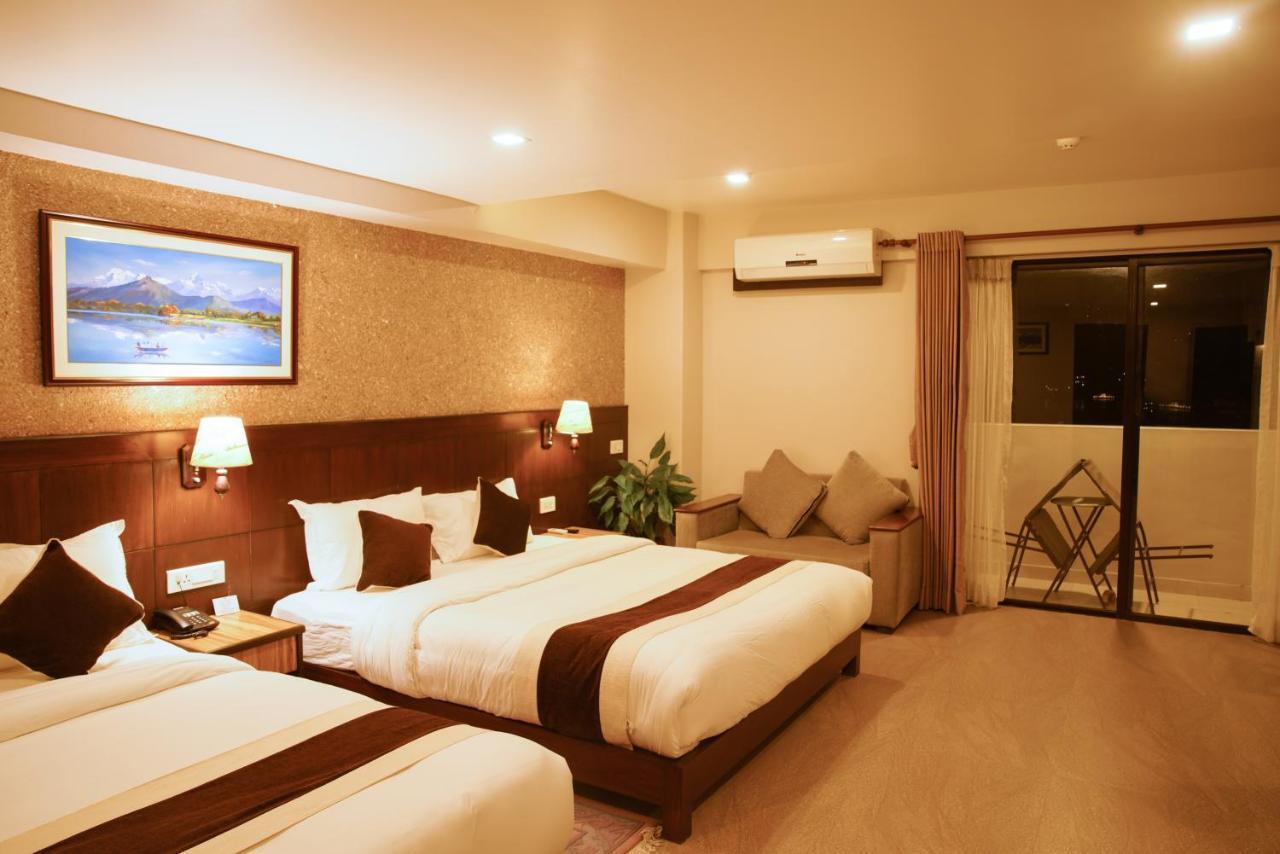 Hotel Shaara ポカラ エクステリア 写真