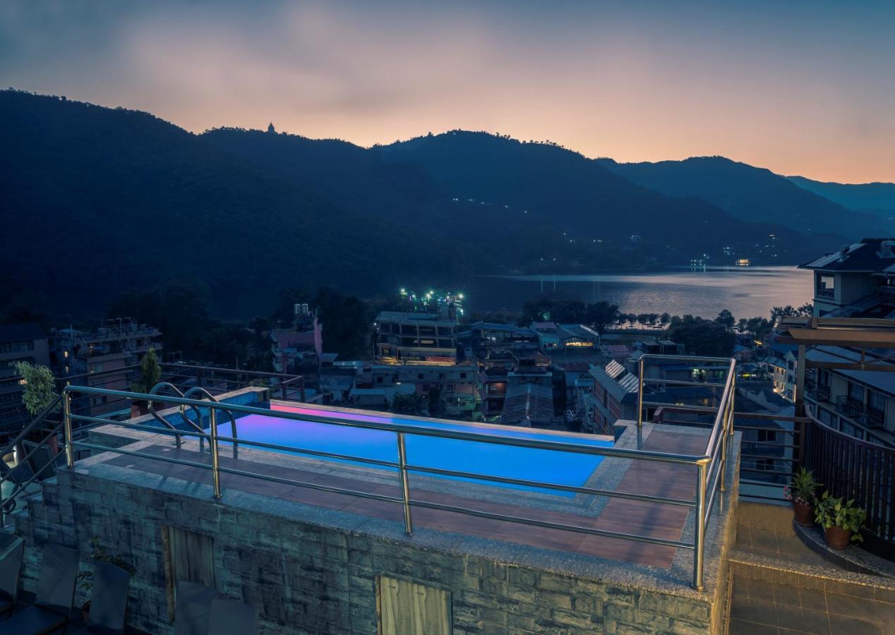 Hotel Shaara ポカラ エクステリア 写真